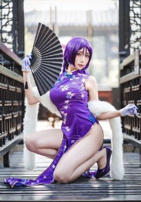 717秋霞_BD英语在线播放